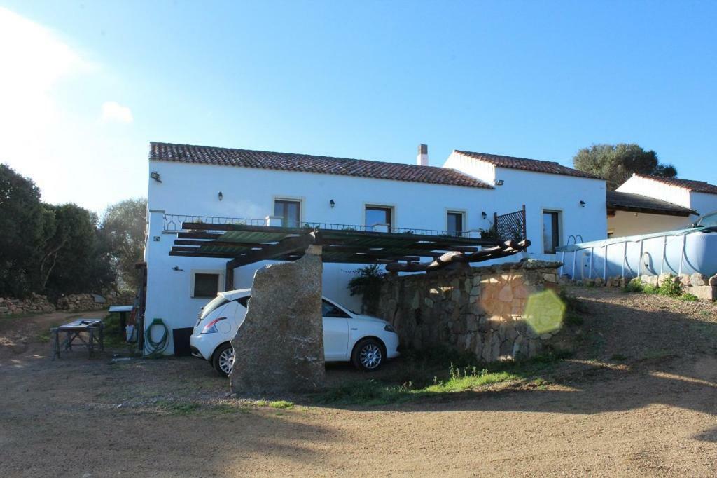Appartamento L'Albero Magico Nella Campagna Gallurese Santa Teresa Gallura Exterior foto